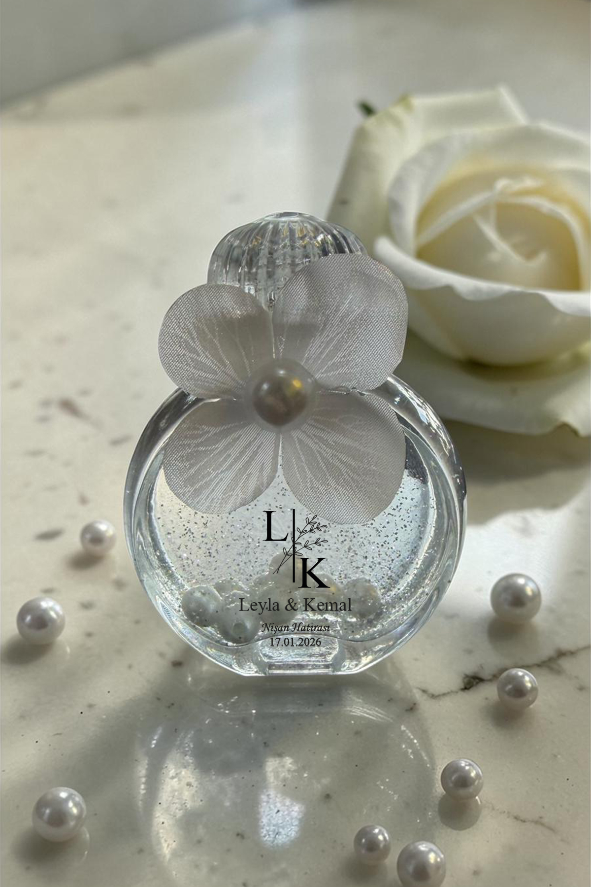 Söz - Nişan - Nikah Hediyesi Ortanca Süslemeli Cam Oval Model Kolonya Sim ve İncili