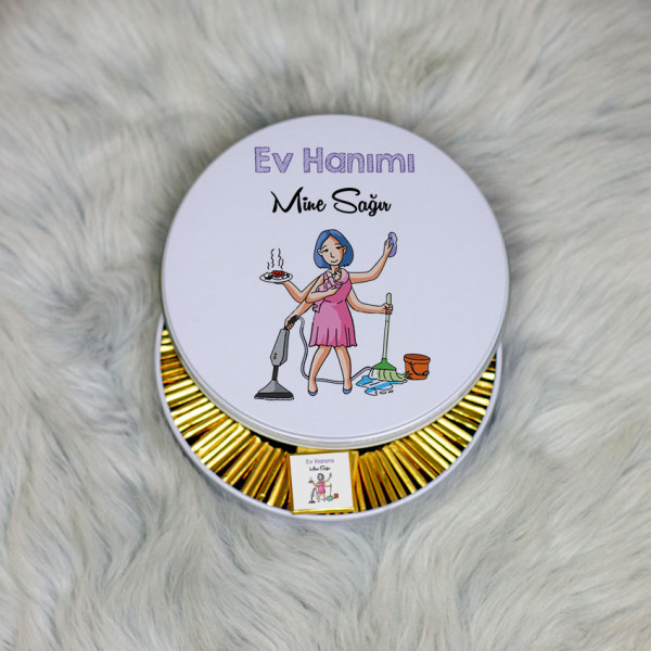 Ev Hanımına Hediye Metal Kutuda Çikolata 100 Adet