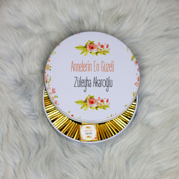 Annelerin En Güzeli Metal Kutuda Çikolata 100 Adet