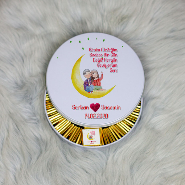 Sevgiliye Hediye Metal Kutuda Çikolata 100 Adet 004
