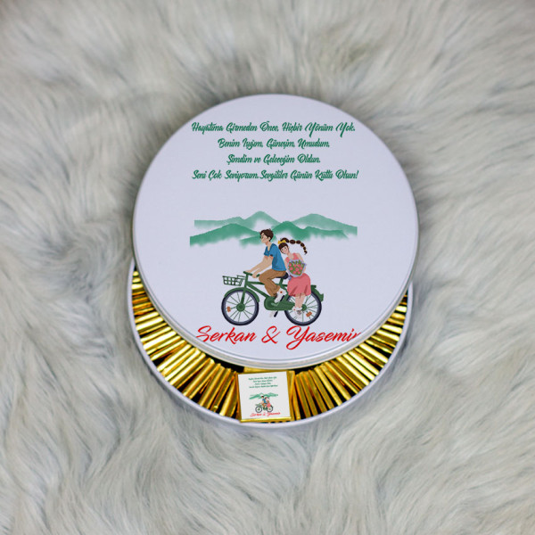 Sevgiliye Hediye Metal Kutuda Çikolata 100 Adet 027