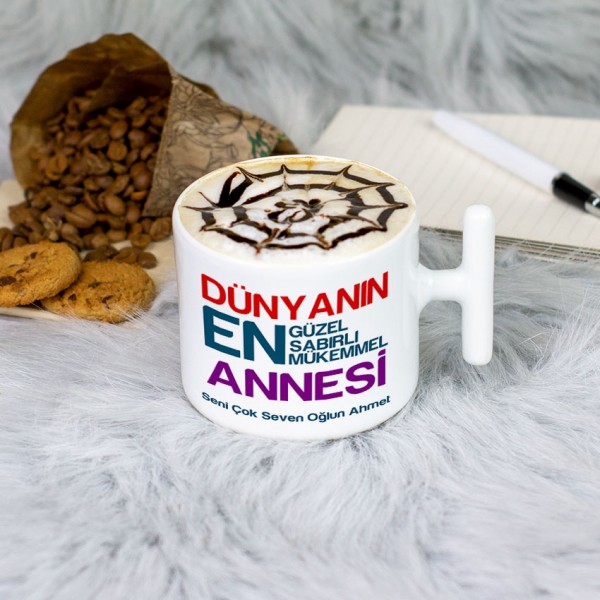 Dünyanın En Güzel, Sabırlı Annesi Latte Fincanı