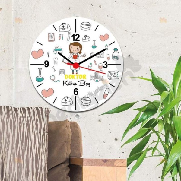 Doktor Kadın Figür Pembe Tasarım Duvar Saati