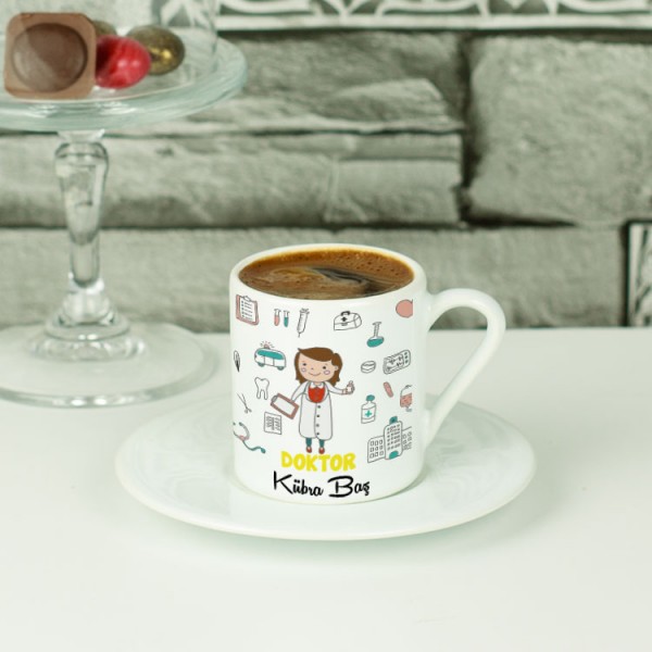 Doktor Kadın Figür Pembe Tasarım Kahve Fincanı