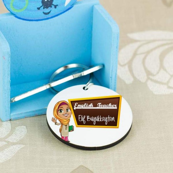 English Teacher Başörtülü Figür Anahtarlık