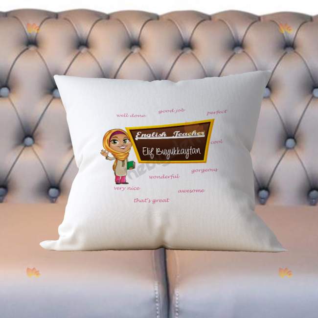 English Teacher Başörtülü Figür Yastık English Teacher Başörtülü Figür Yastık