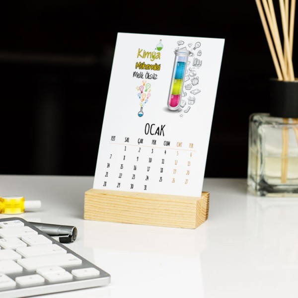 Kimya Mühendisi Sarı Tasarım Masa Takvimi