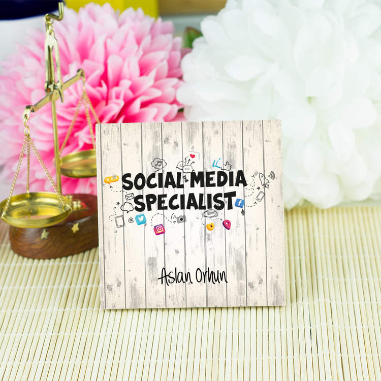 Social Media Specialist Kupa Bardak