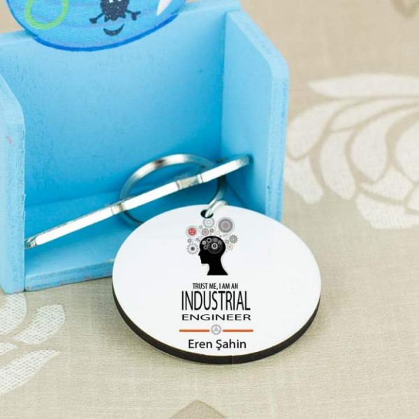 Trust Me I Am A Industrial Engineer Anahtarlık